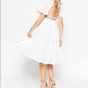 ASOS Lace Up Back Caftan Sleeve Midi Dress